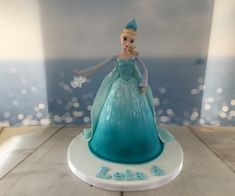 Elsa doll cake