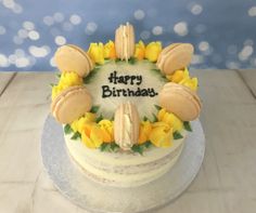 macarons and buttercream flowers